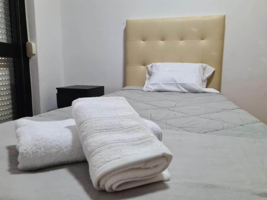 Apartamento Amplo Com 4 Quartos Na Zona Universitaria Oporto