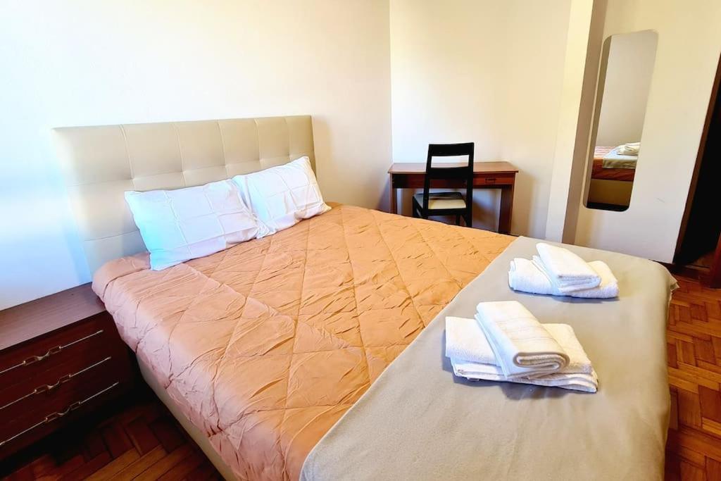Amplo Com 4 Quartos Na Zona Universitaria Apartamento